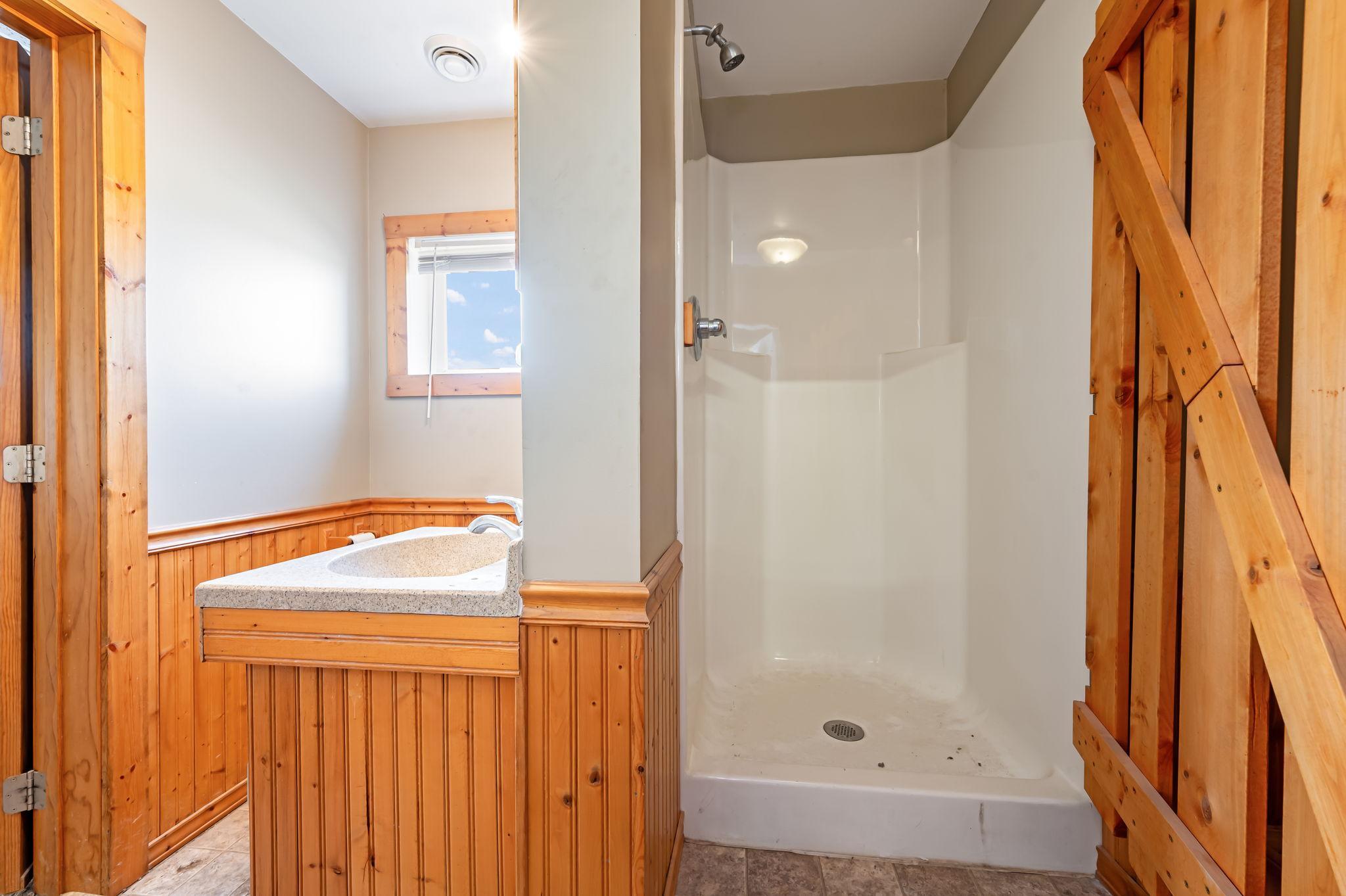 601 6th Ave SE Winnebago MN-28.jpg