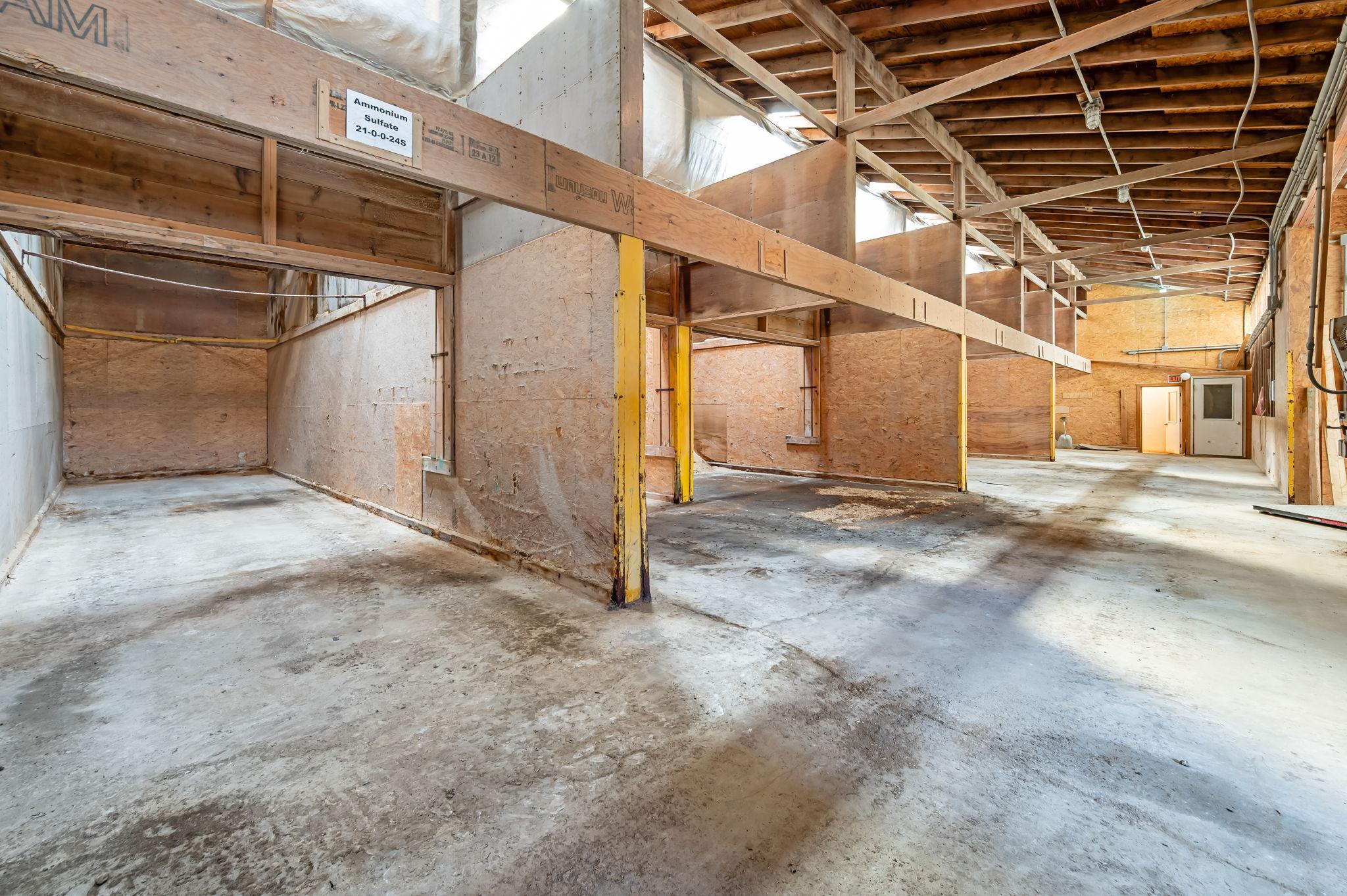 601 6th Ave SE Winnebago MN-40.jpg