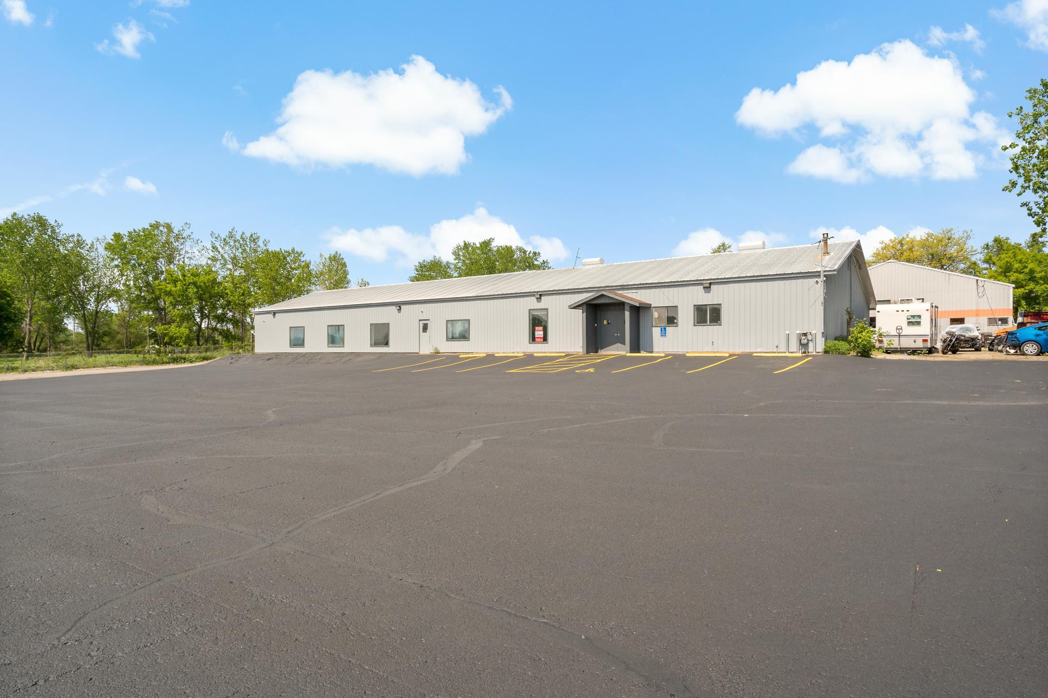 12525 Weckman Rd Shakopee Building A