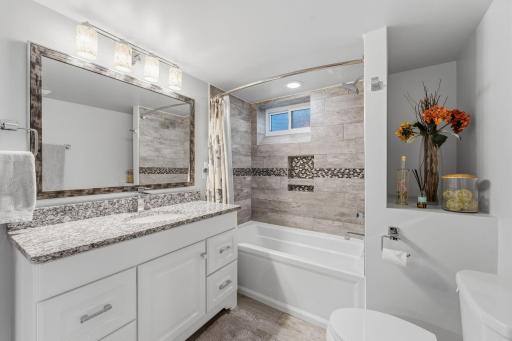 5933 Columbus Avenue, Minneapolis, MN 55417