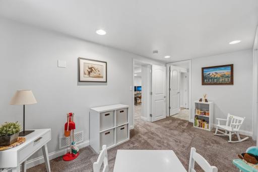 5933 Columbus Avenue, Minneapolis, MN 55417