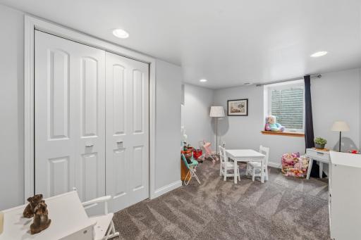 5933 Columbus Avenue, Minneapolis, MN 55417