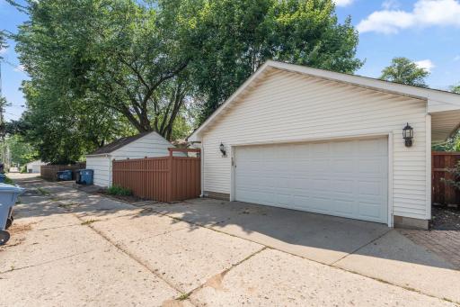 5933 Columbus Avenue, Minneapolis, MN 55417
