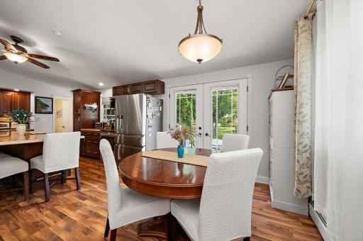 1490 Rainbow Avenue, Maple Plain, MN 55359
