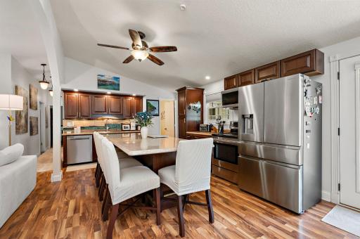 1490 Rainbow Avenue, Maple Plain, MN 55359