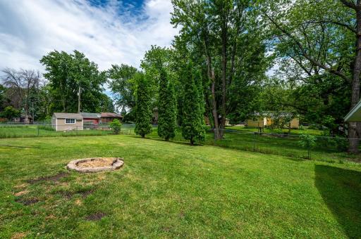 1490 Rainbow Avenue, Maple Plain, MN 55359
