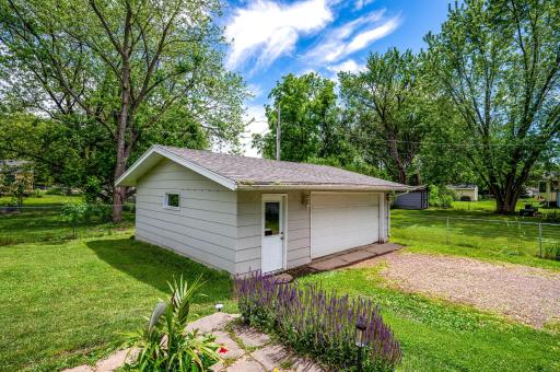 1490 Rainbow Avenue, Maple Plain, MN 55359