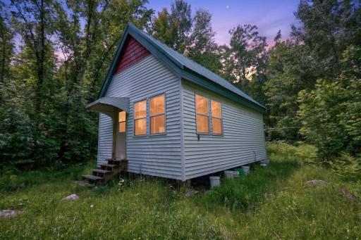 10749 Lambert Road, Orr, MN 55771