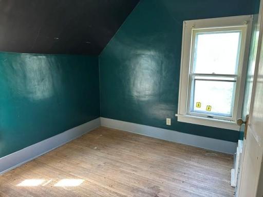 207 S Lake Street, Belview, MN 56214