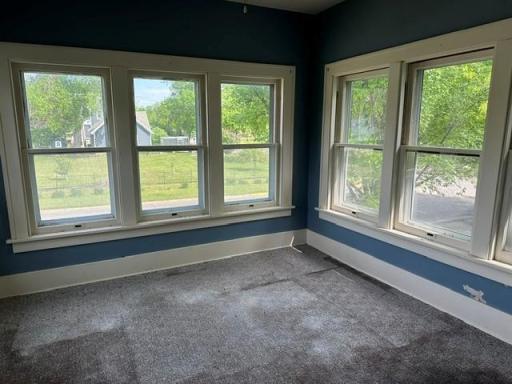 207 S Lake Street, Belview, MN 56214