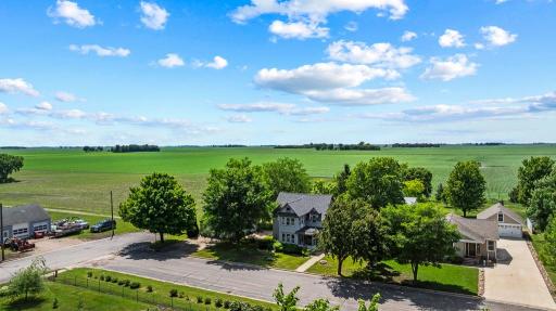 207 S Lake Street, Belview, MN 56214