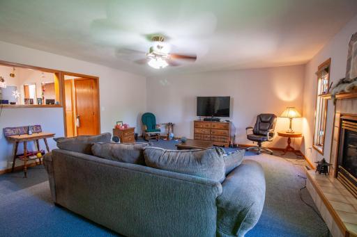 301 2nd Avenue SW, Barnesville, MN 56514