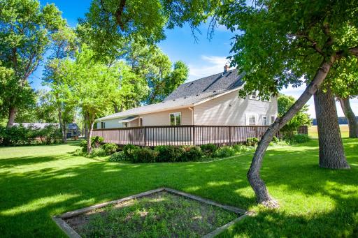 301 2nd Avenue SW, Barnesville, MN 56514