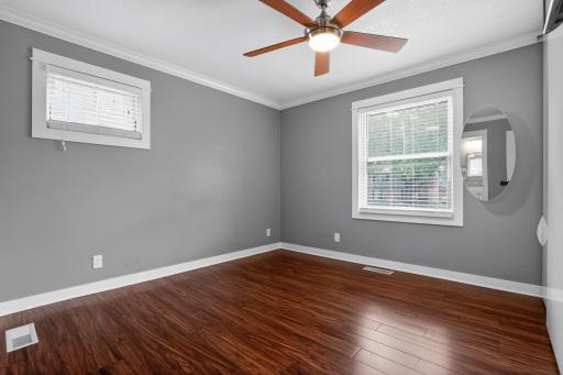 5940 Wooddale Avenue, Minneapolis, MN 55424