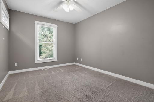 5940 Wooddale Avenue, Minneapolis, MN 55424
