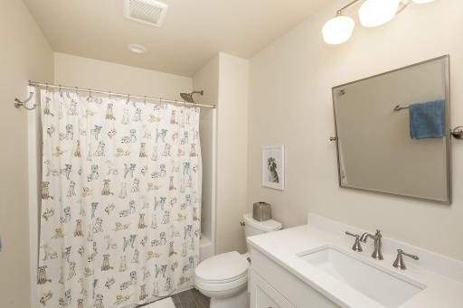 5179 Mira Way W, West Fargo, ND 58078