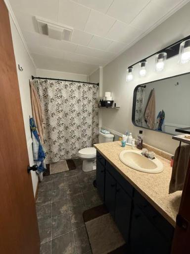 Main Bathroom