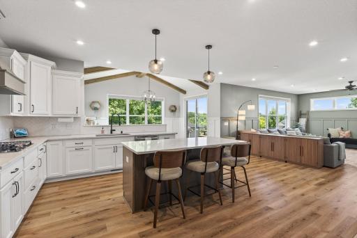 6600 Bracken Drive, Minnetrista, MN 55331