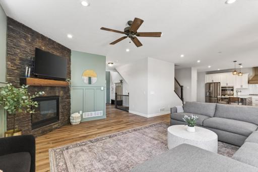 6600 Bracken Drive, Minnetrista, MN 55331