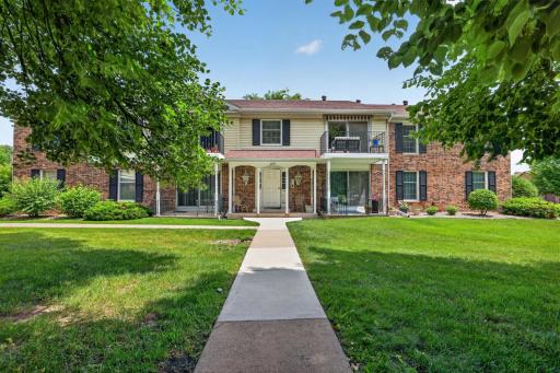 2055 Carriage Drive SW, 2055H, Rochester, MN 55902
