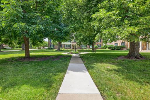 2055 Carriage Drive SW, 2055H, Rochester, MN 55902