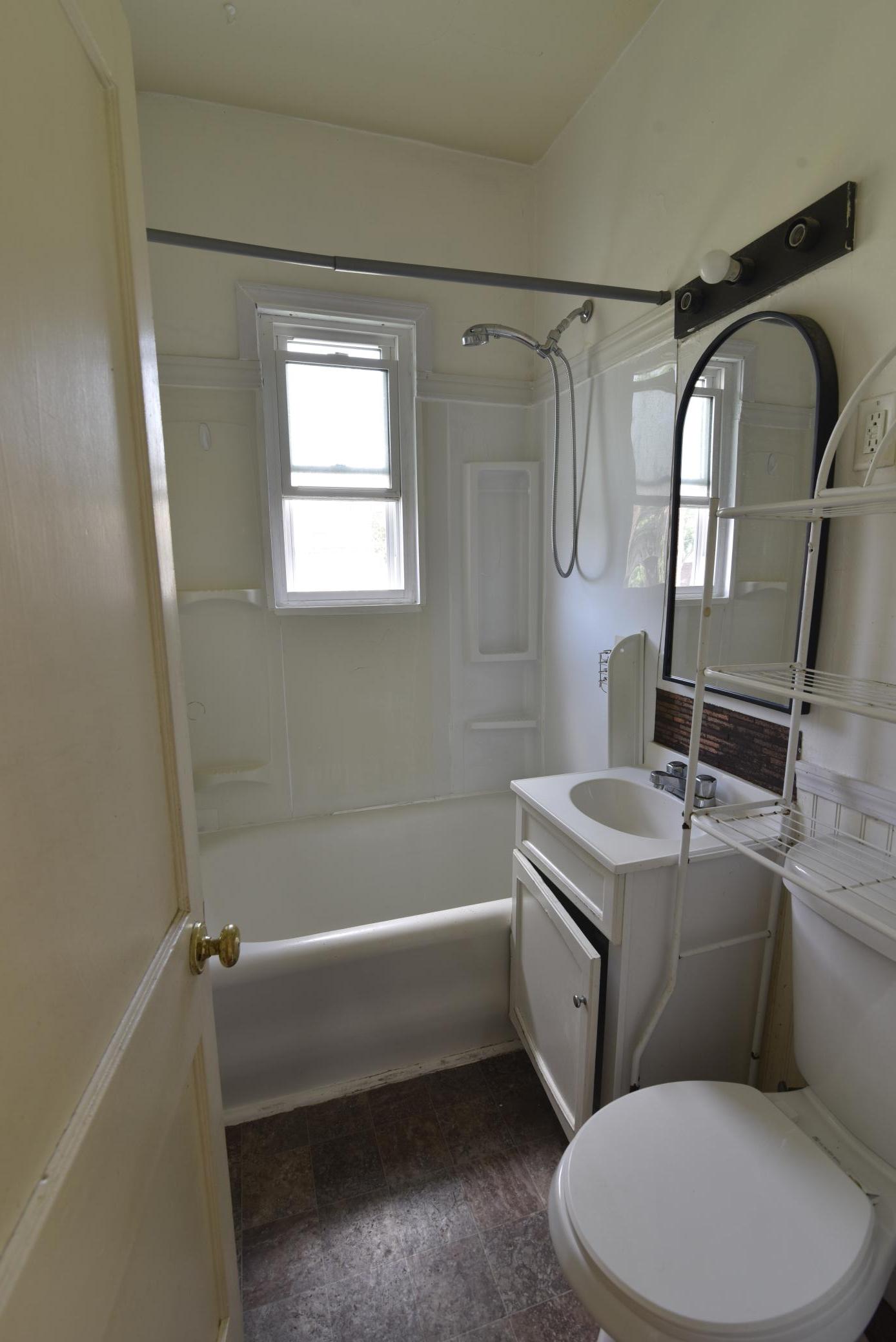 Lower level bath