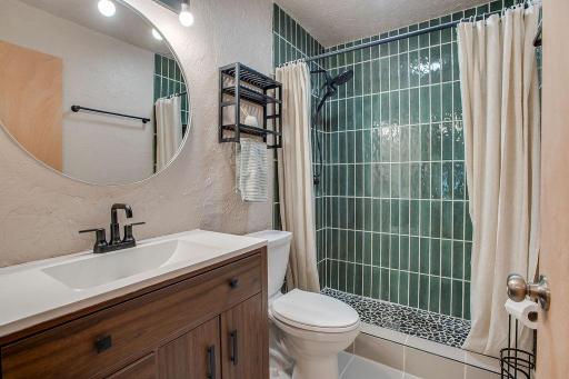 419 16th Street S, Moorhead, MN 56560