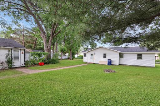 1026 E Division Street, Saint Cloud, MN 56304