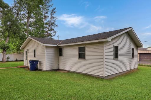 1026 E Division Street, Saint Cloud, MN 56304
