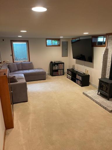3904 7th Place NW, Rochester, MN 55901