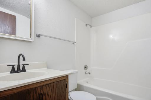 910-912 32nd Street N, Fargo, ND 58102