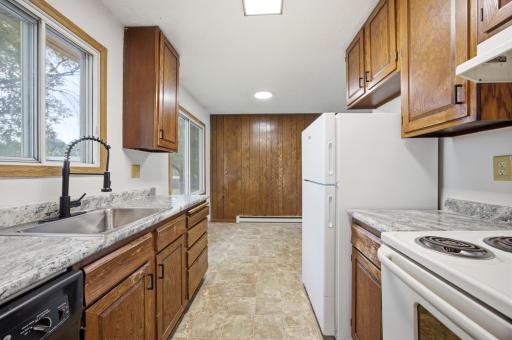 910-912 32nd Street N, Fargo, ND 58102