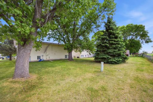 910-912 32nd Street N, Fargo, ND 58102