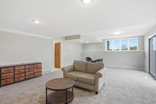 5075 Big Woods Boulevard, Chaska, MN 55318