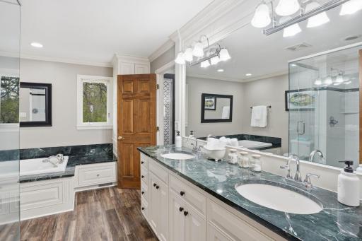 5075 Big Woods Boulevard, Chaska, MN 55318