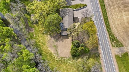 5075 Big Woods Boulevard, Chaska, MN 55318
