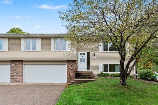 Beautiful quad townhome in great location