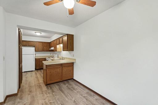 4647 Penkwe Way, Saint Paul, MN 55122
