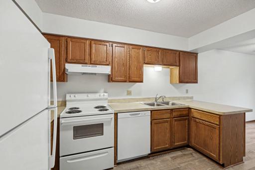 4647 Penkwe Way, Saint Paul, MN 55122