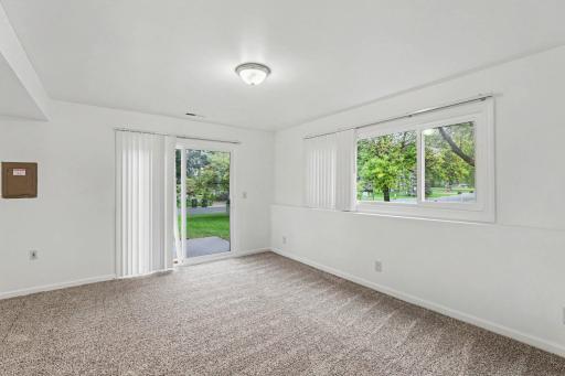 4647 Penkwe Way, Saint Paul, MN 55122