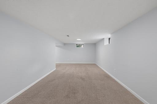 10855 President Drive NE, Blaine, MN 55434