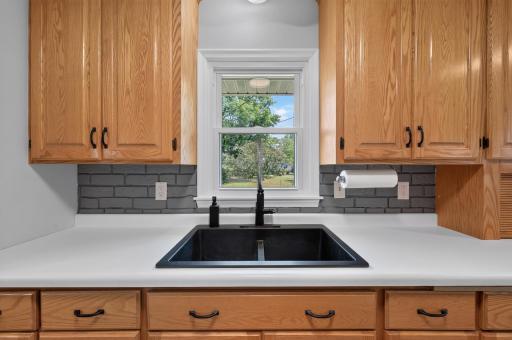 10855 President Drive NE, Blaine, MN 55434