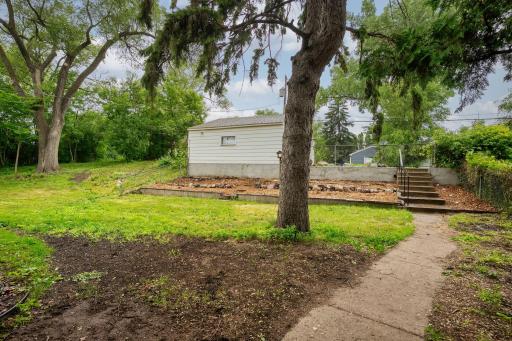1155 4th Street E, Saint Paul, MN 55106