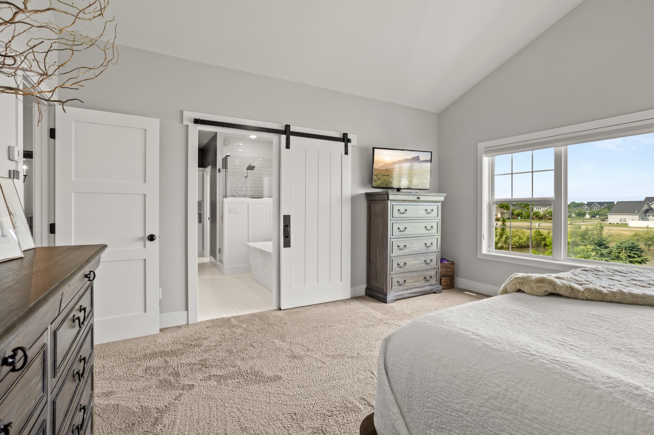 2508 Mcleod Dr W West Fargo