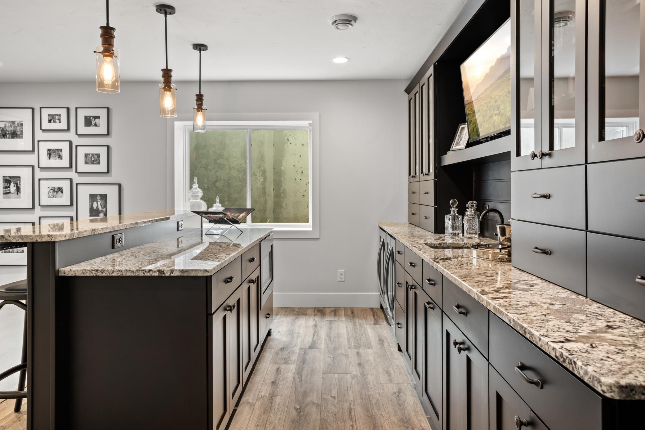2508 Mcleod Dr W West Fargo