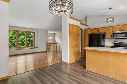 Easy, flowing floor plan.