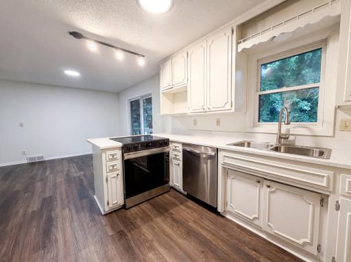 7483 Hydram Avenue S, Cottage Grove, MN 55016