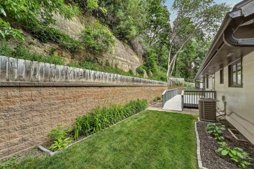 1019 11th Street SW, Rochester, MN 55902