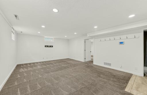 1019 11th Street SW, Rochester, MN 55902
