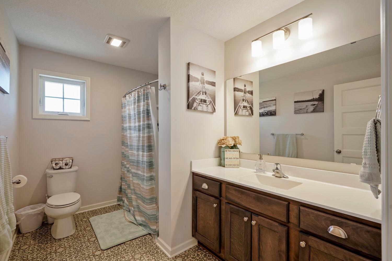 19973 Farnham Ave. N - Web Quality - 023 - 23 Bathroom.jpg